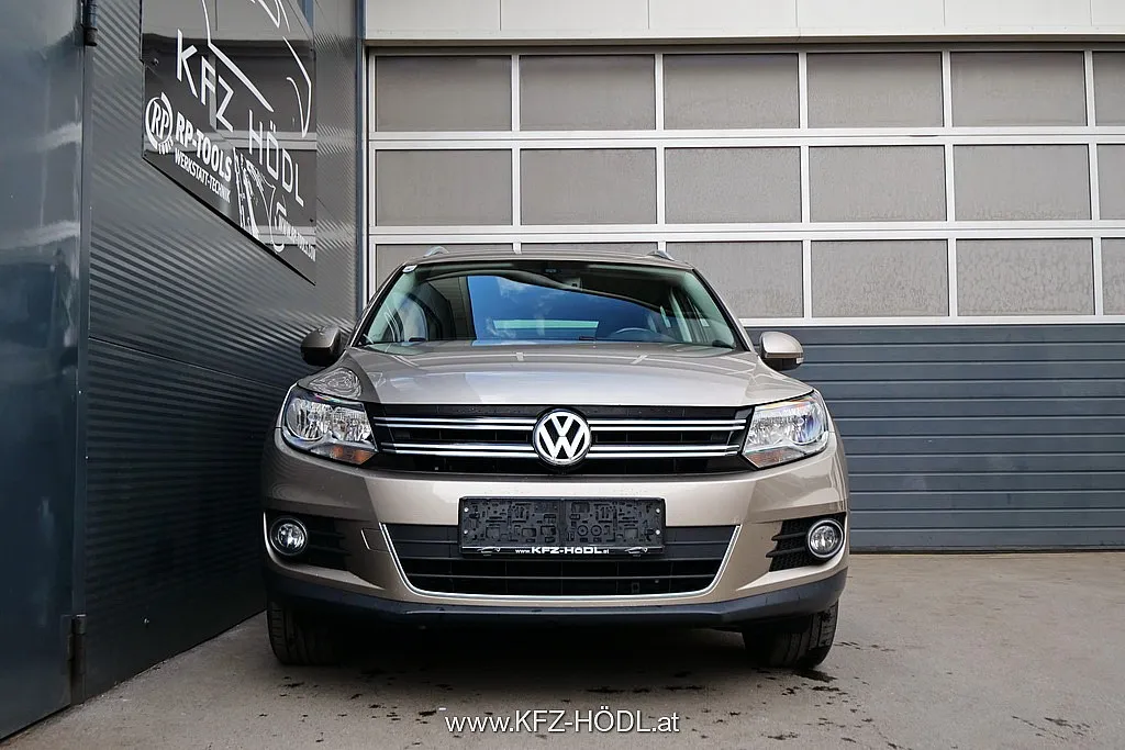 Volkswagen Tiguan 1,4 TSI Sport&Style BMT Image 3