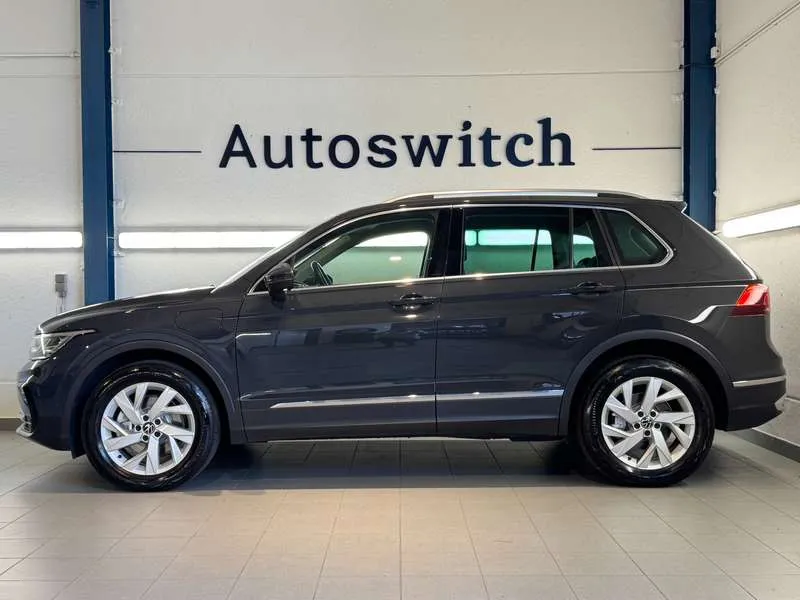Volkswagen Tiguan 1.4 eHybrid PHEV -Elegance/Trekh/Keyless/TravelAss Image 3