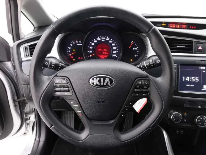 Kia Ceed SW / 1.4 CRDi Wagon Nav Edition + GPS + ALU16 Image 9