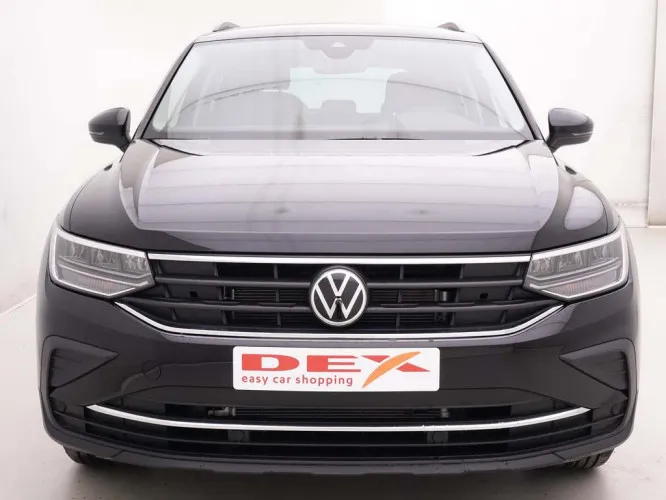 Volkswagen Tiguan 1.5 TSi 150 DSG Life + GPS + KeyLess + Park Assist + LED Lights Image 2