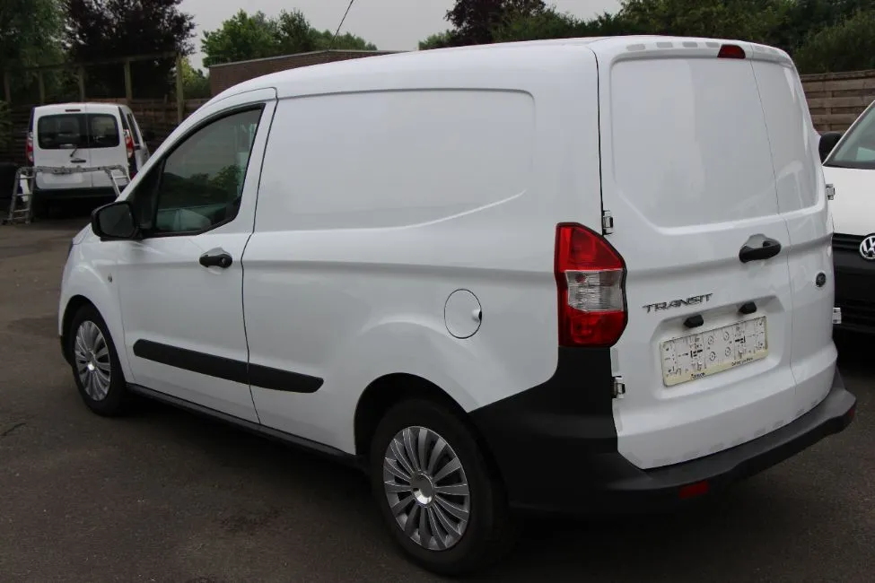 Ford Transit Courier 1.5 Dtci Airco EU6 Garantie Image 5