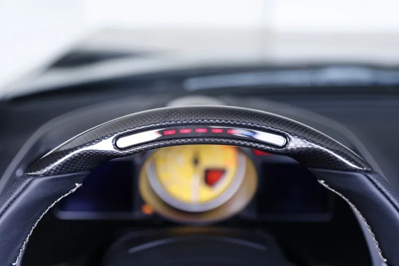 Ferrari 812 GTS =Carbon Fiber Interior= Full ADAS Гаранция Image 9