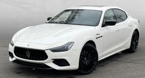 Maserati Ghibli SQ4 =Modena= Nerissimo Package Гаранция