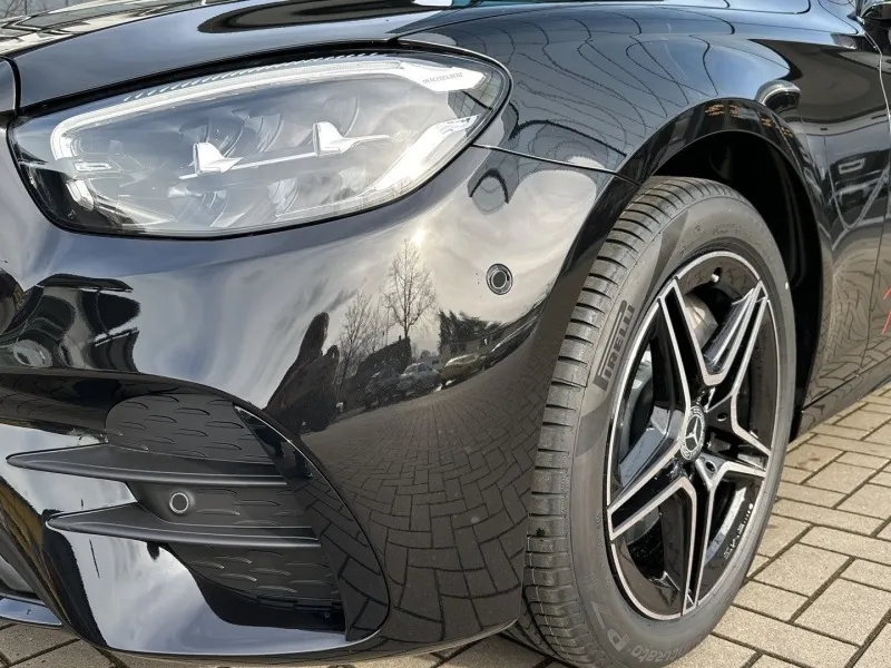 Mercedes-Benz E 400 d T 4Matic =AMG= Night Pack/Panorama Гаранция Image 5