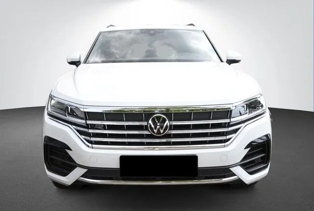 Volkswagen Touareg 3.0 TSI V6 4Motion =R-Line= Panorama Гаранция Image 1