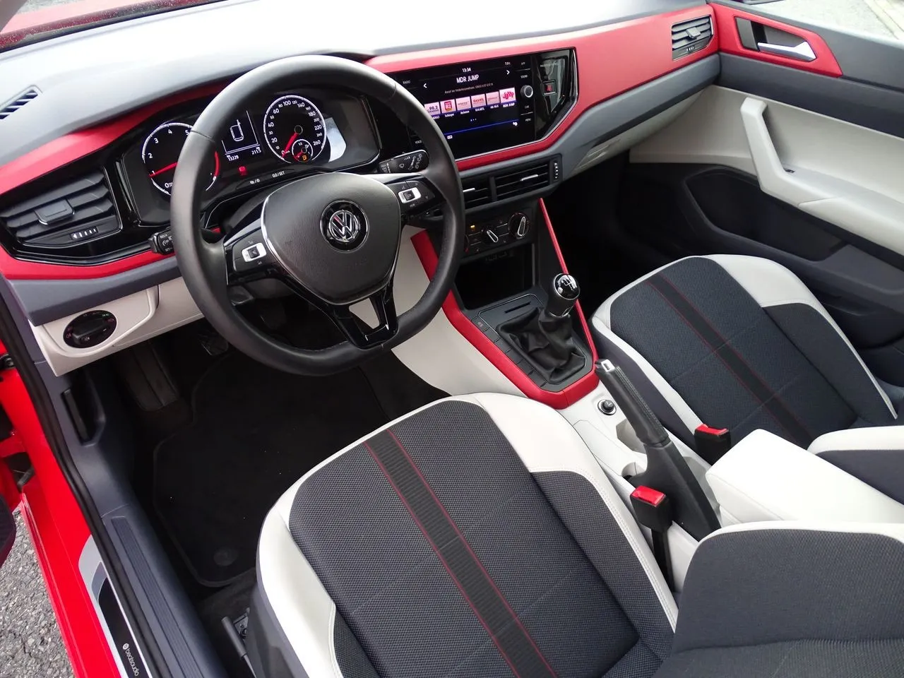Volkswagen Polo Beats 1.0 TSI Sitzheizung LED...  Image 8