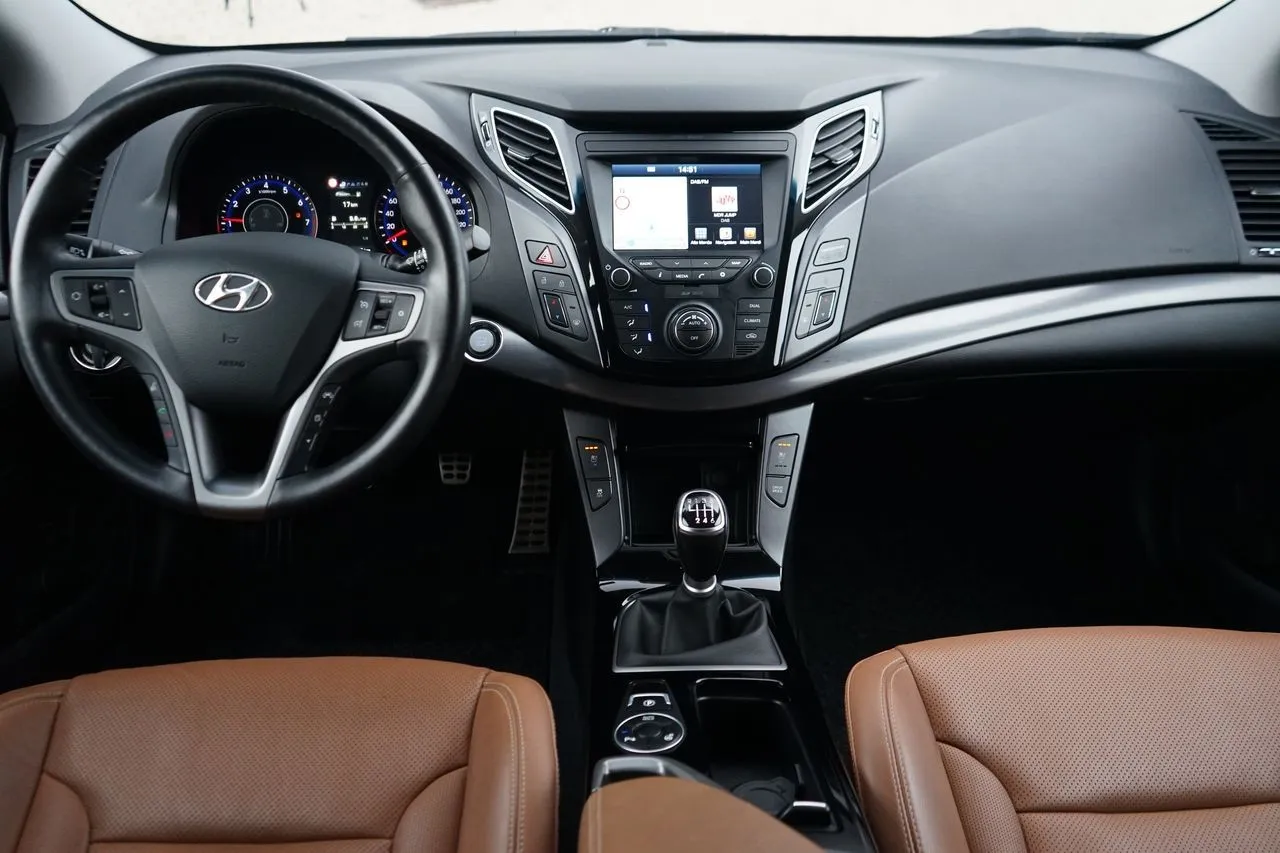 Hyundai i40 cw 2.0 GDI Premium...  Image 5