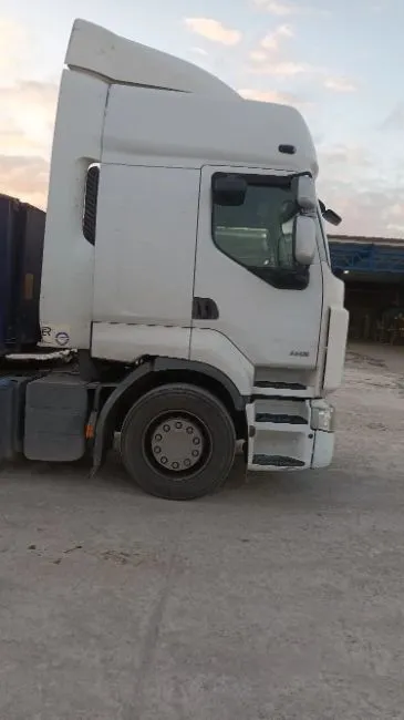 Renault PREMIUM 460 Image 3