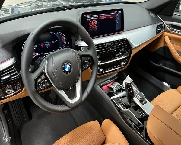 BMW 520 G31 Touring 520d A xDrive MHEV - Nopeaan toimitukseen tyylikäs 520d xDrive Touring Image 7