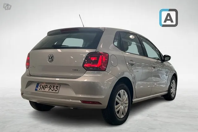 Volkswagen Polo Trendline 1,0 55 kW (75 hv) *Todella vähän ajettu* Image 3