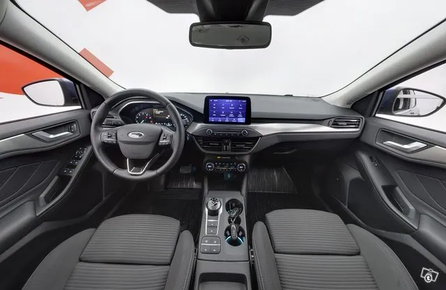 Ford Focus 1,0 EcoBoost 125hv A8 Titanium Wagon - Huippuhieno, Hyvät varusteet Image 9