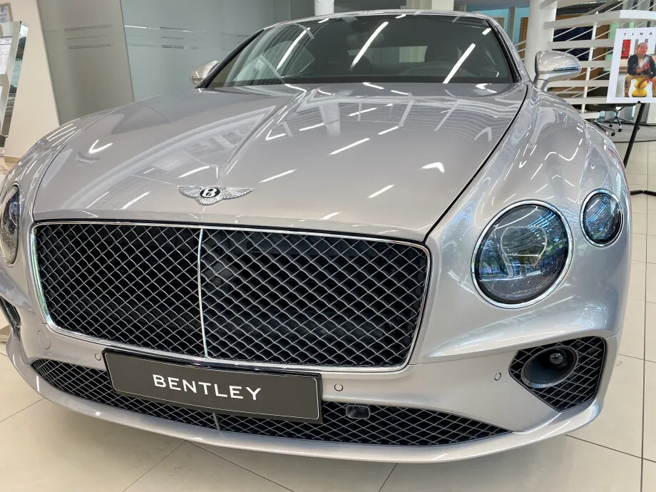Bentley Continental GT 6.0 W12 659PS Speed  Image 3