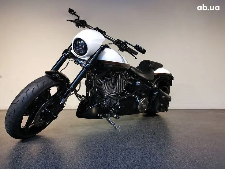 Harley-Davidson CVO  Image 1