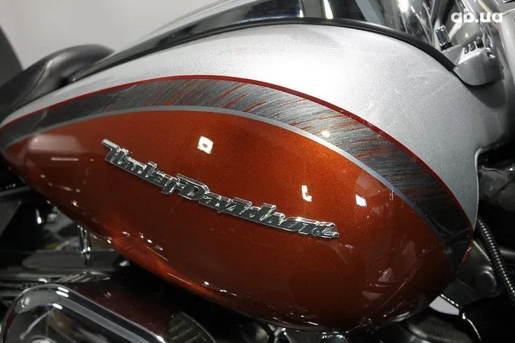 Harley-Davidson FLHTKSE  Image 3