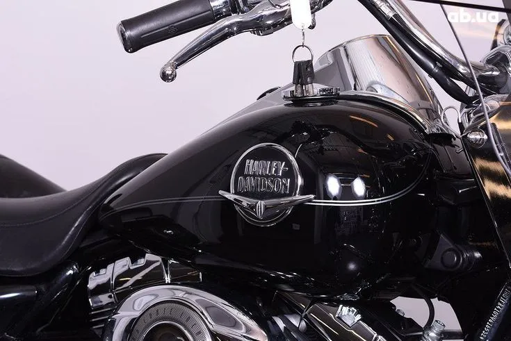 Harley-Davidson Touring  Image 5