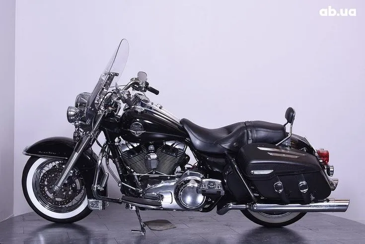 Harley-Davidson Touring  Image 7